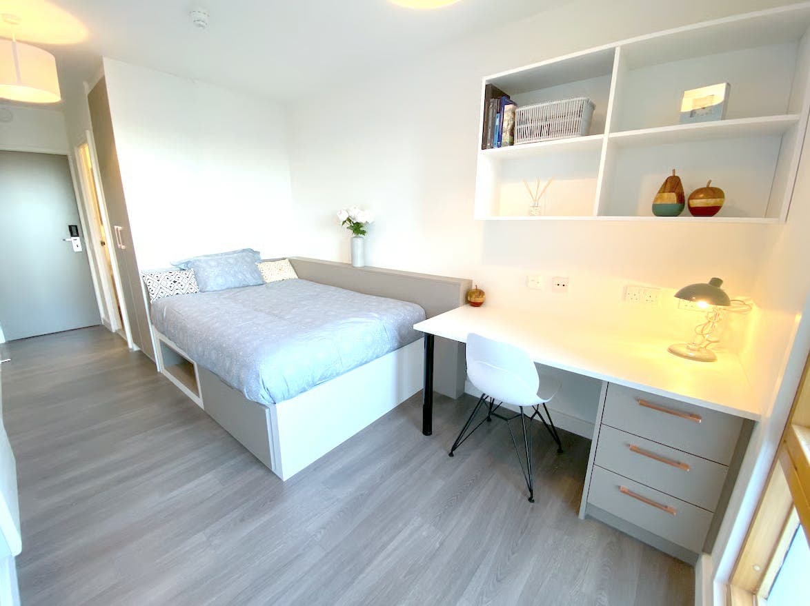 Prestige – Charles Morton Court